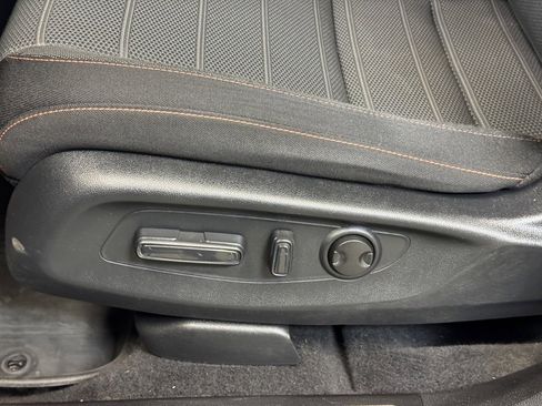 Used 2024 Honda CR-V Sport image 10