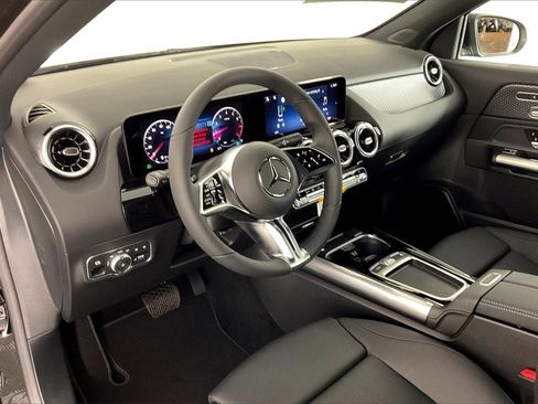 New 2026 Mercedes-Benz GLA 250 4MATIC image 6