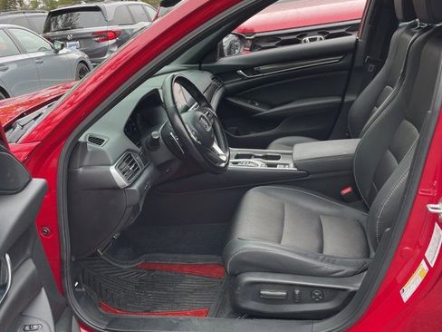 Used 2021 Honda Accord Sport image 12
