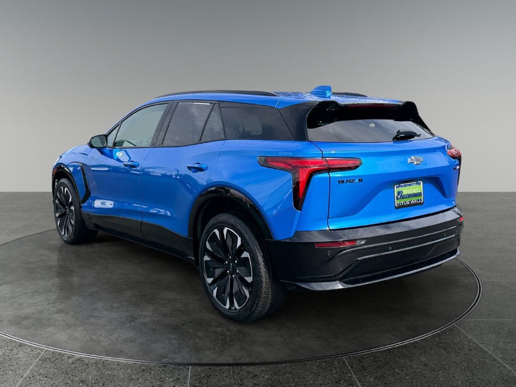 Used 2024 Chevrolet Blazer EV RS AWD/4WD image 8