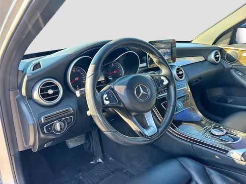 Used 2018 Mercedes-Benz C 300 Sedan image 10