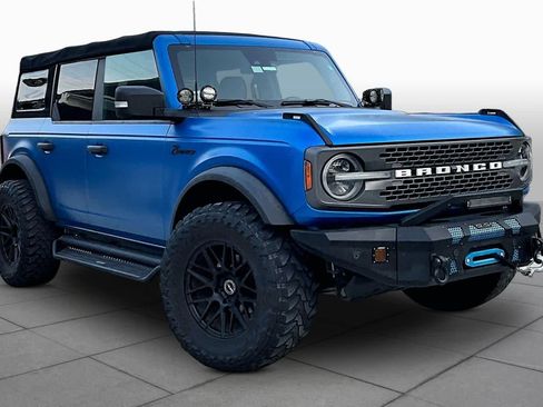 Used 2021 Ford Bronco Badlands AWD/4WD image 3