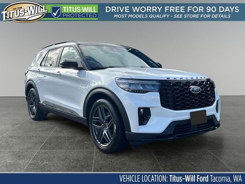 Used 2025 Ford Explorer ST AWD/4WD image 1