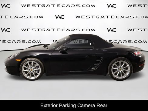Used 2019 Porsche 718 Boxster RWD image 5