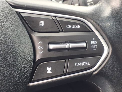 Used 2020 Hyundai Santa Fe SEL w/ Convenience + Premium Package image 18