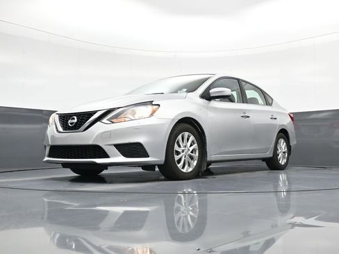 Used 2017 Nissan Sentra S w/ S Style Package FWD image 17