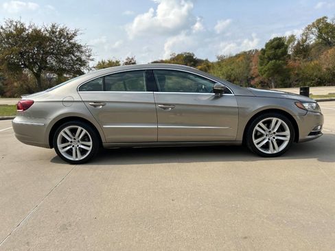 Used 2013 Volkswagen CC Lux image 5