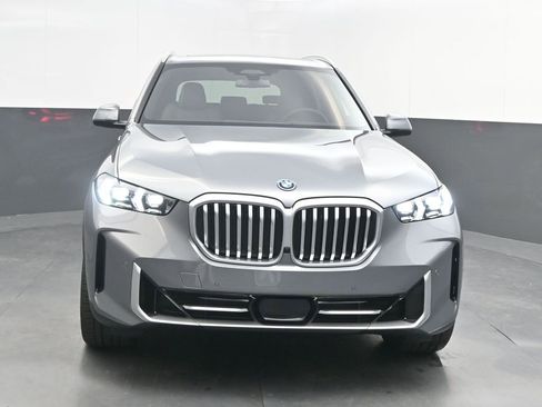 New 2026 BMW X5 xDrive50e AWD/4WD image 10