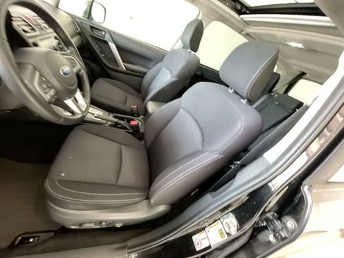 Used 2018 Subaru Forester 2.5i Premium w/ All-Weather Package AWD/4WD image 11