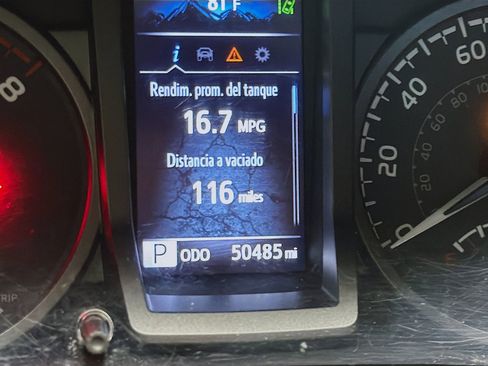 Used 2020 Toyota Tacoma TRD Off-Road image 8