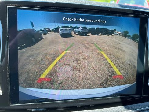 New 2027 Chrysler Pacifica Limited FWD image 34
