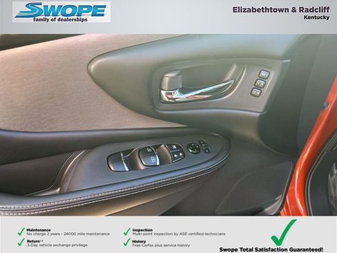 Used 2022 Nissan Murano SL w/ SL Moonroof Package image 14