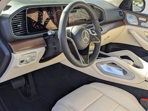 New 2026 Mercedes-Benz GLE 450 4MATIC image 3