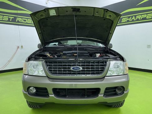 Used 2003 Ford Explorer Limited image 4