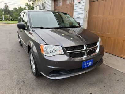 Used 2017 Dodge Grand Caravan SE w/ Power Window Group