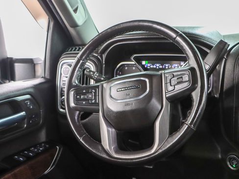 Used 2021 GMC Sierra 2500 Denali w/ Technology Package AWD/4WD image 13