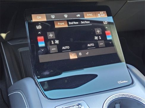 New 2026 Cadillac Vistiq Platinum image 27