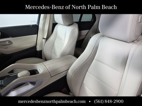 Used 2025 Mercedes-Benz GLE 350 4MATIC image 11