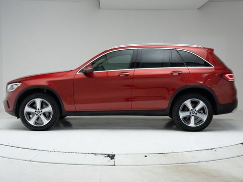 Used 2021 Mercedes-Benz GLC 300 4MATIC image 2