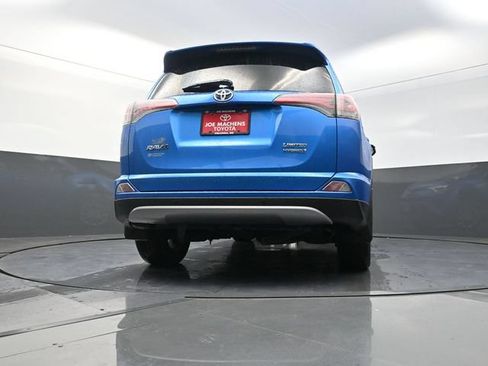 Used 2018 Toyota RAV4 Limited AWD/4WD image 36