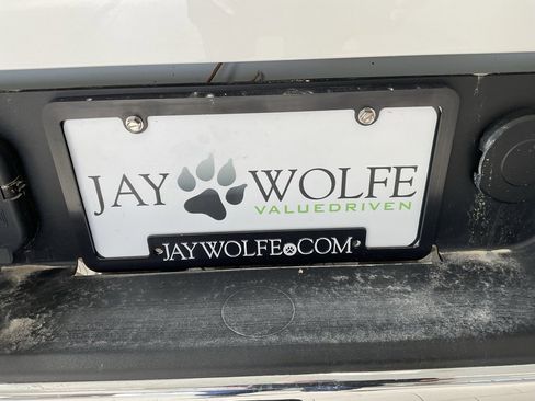 Used 2023 Chevrolet Silverado 1500 LT image 25