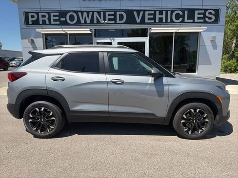 Certified 2023 Chevrolet TrailBlazer LT FWD image 2