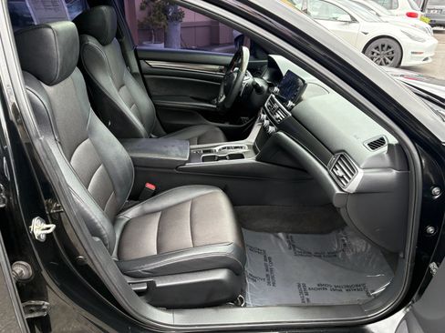 Used 2019 Honda Accord Sport image 23