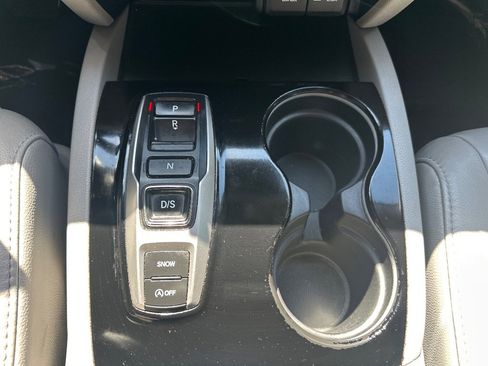 Used 2021 Honda Pilot Touring image 39