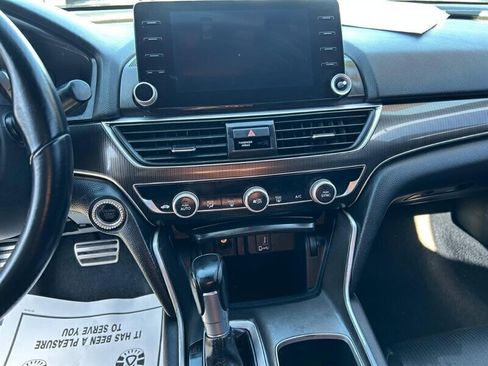 Used 2019 Honda Accord Sport image 34