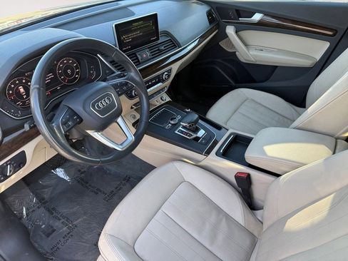 Used 2018 Audi Q5 2.0T Premium Plus w/ Premium Plus Package image 18