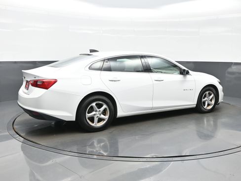 Used 2016 Chevrolet Malibu LS FWD image 6