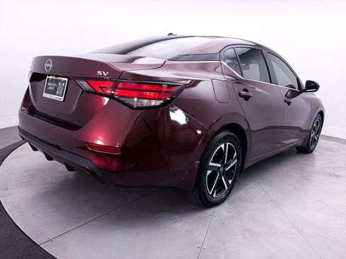 Used 2024 Nissan Sentra SV FWD image 15