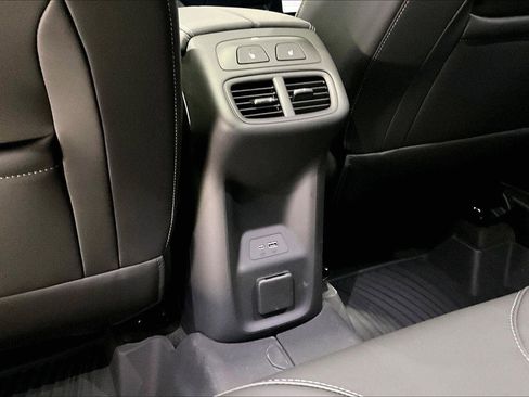 New 2026 Buick Envision Avenir AWD/4WD image 16