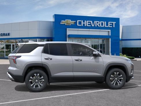 New 2027 Chevrolet Equinox LT FWD image 5
