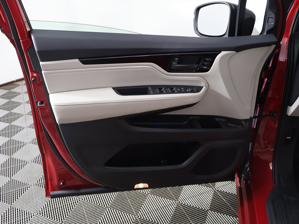 New 2027 Honda Odyssey Touring image 13