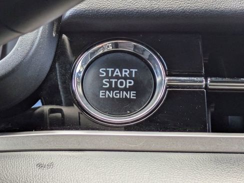 Used 2024 Mitsubishi Outlander SEL Black Edition image 36