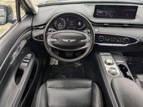 Used 2022 Genesis GV70 2.5T w/ Advanced Package AWD/4WD image 17