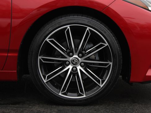 Used 2022 Toyota Avalon Touring image 28