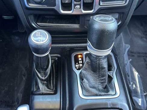 Certified 2020 Jeep Wrangler Unlimited Sport image 21