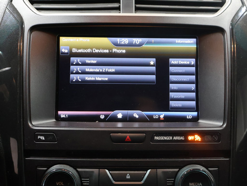 Used 2016 Ford Explorer XLT w/ Equipment Group 201A AWD/4WD image 29