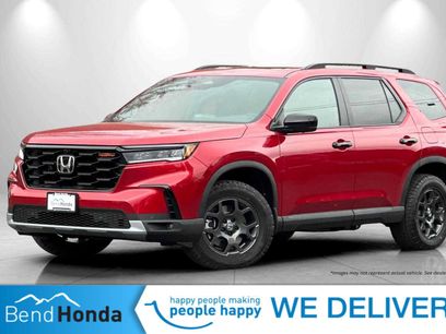 New 2025 Honda Pilot TrailSport