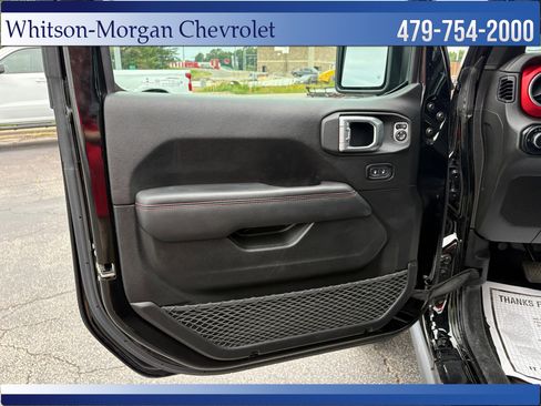 Used 2019 Jeep Wrangler Unlimited Rubicon AWD/4WD image 11