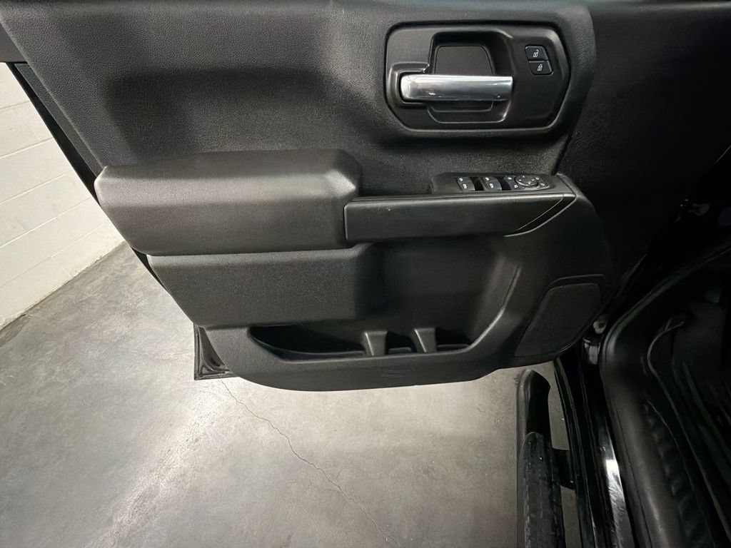 Certified 2024 Chevrolet Silverado 2500 Custom w/ Custom Value Package AWD/4WD image 21