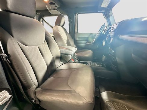 Used 2017 Jeep Wrangler Sport image 24