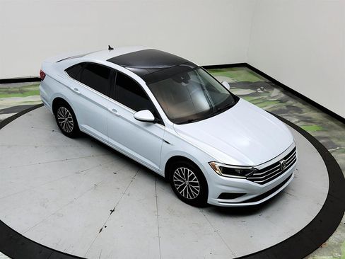 Used 2019 Volkswagen Jetta SEL FWD image 34