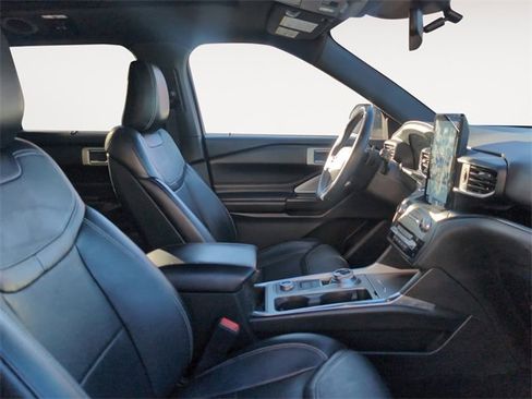 Used 2020 Ford Explorer ST w/ ST Street Pack image 15