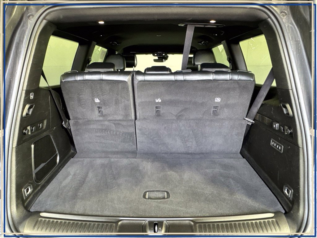 Used 2022 Jeep Wagoneer Series III AWD/4WD image 41
