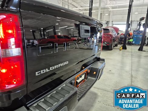 Used 2022 Chevrolet Colorado LT w/ LT Convenience Package RWD image 34