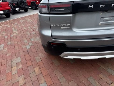 Used 2024 Honda Prologue Touring image 8