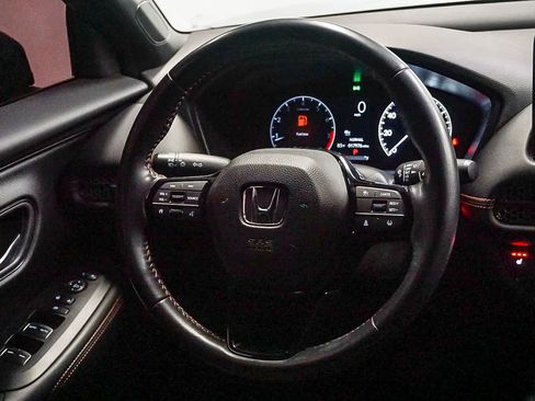 Used 2025 Honda HR-V Sport image 16